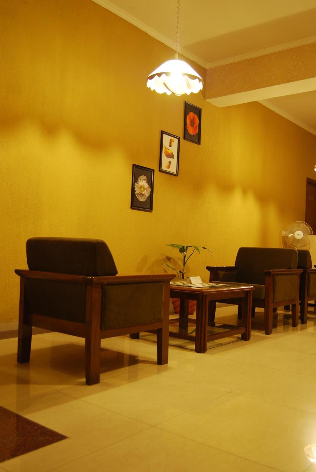 Mg Regency Hotel Baddi Exterior photo